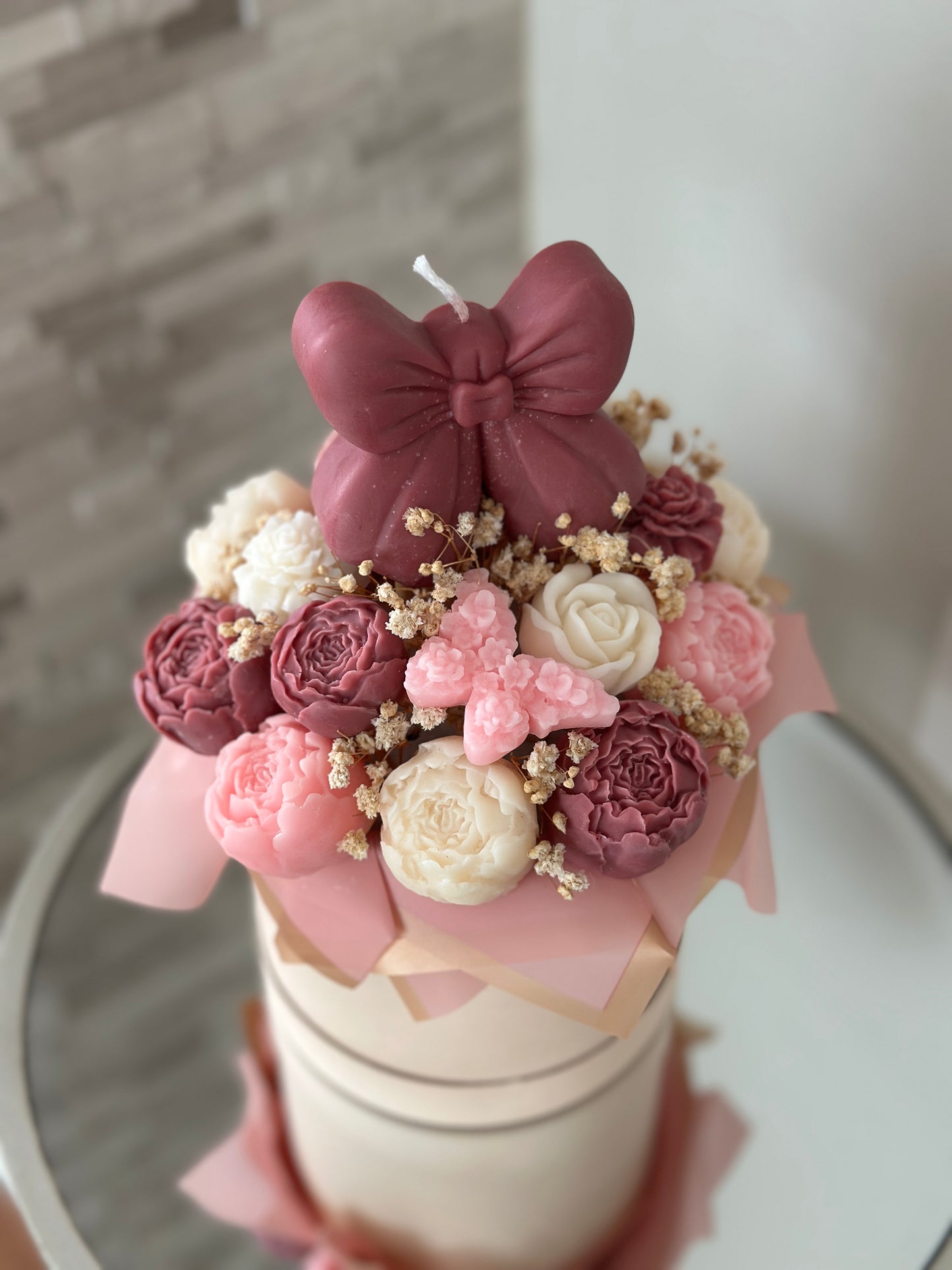 Coquette Bow wax melt bouquet