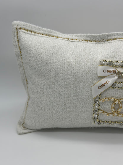 Gold Charming Pillow Cover